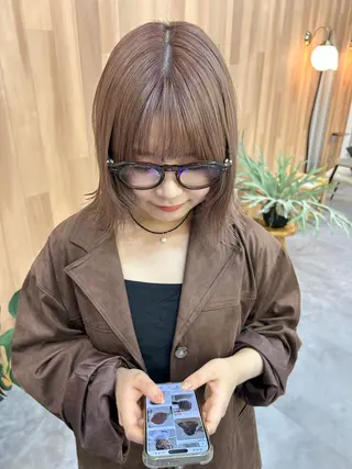 ミディアム カラー 田村 雪華のヘアスタイル