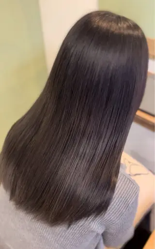 カラー 大野 満葵のヘアスタイル