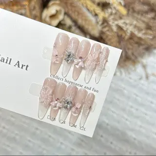 ネイル NailTips池袋 🥰佳のネイルデザイン