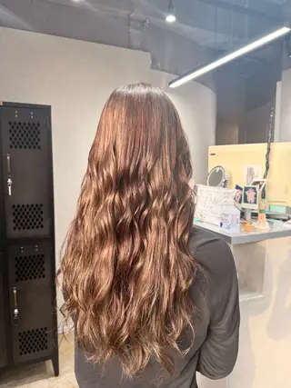 カラー ルシ🎨/ハイトーン デザイン/髪質改善のヘアスタイル
