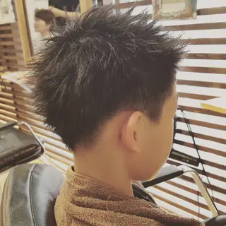 ショート メンズ キッズ 韓国風レイヤーカット 上手く丁寧早い/マツのヘアスタイル