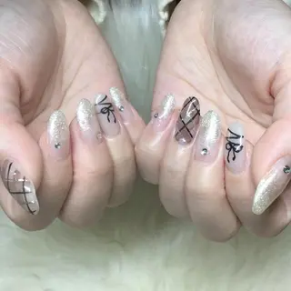 ネイル Miku. Nのネイルデザイン
