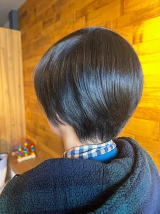 ショート 居垣 唯のヘアスタイル