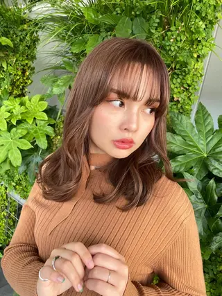 ロング ARMONY秋山輝也 コテ巻き風パーマ特化のヘアスタイル