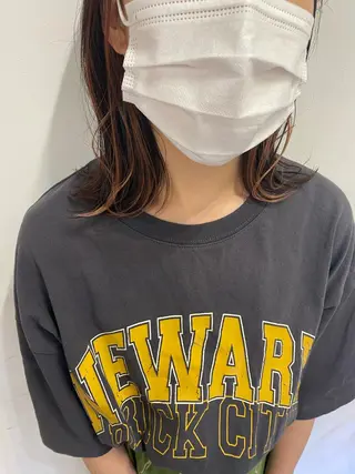 ミディアム satsuki レイヤー・暖色のヘアスタイル