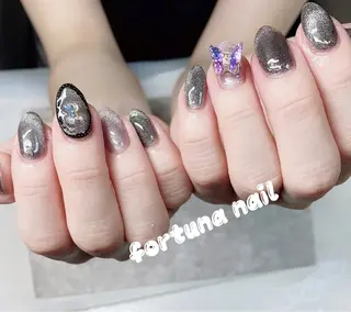 ネイル Nail •Head スパFortunaのネイルデザイン