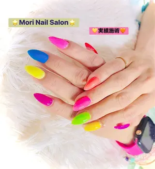 ネイル MORI ネイル SALONのネイルデザイン