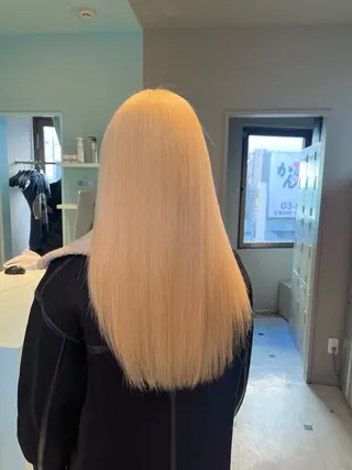 ロング カラー ブリーチカラー 🩵MIZUKIのヘアスタイル