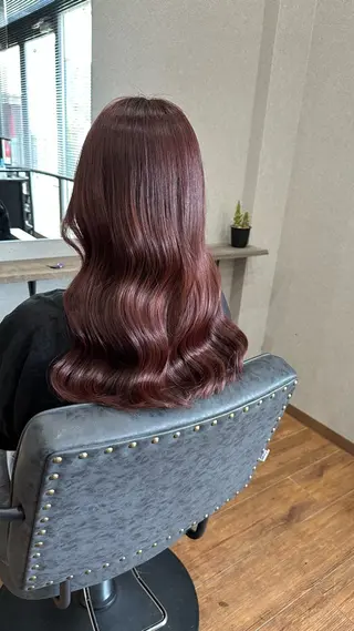 ロング カラー 鵜飼 真伍のヘアスタイル