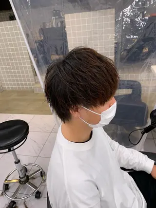 ショート カラー パーマ メンズ メンズパーマ特化 TAIGAのヘアスタイル