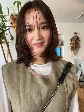 セミロング カラー . nanamiのヘアスタイル