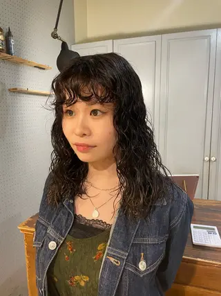 ミディアム パーマ 🤩噂のMr.髪ポジ ティブ®️yu🤩のヘアスタイル