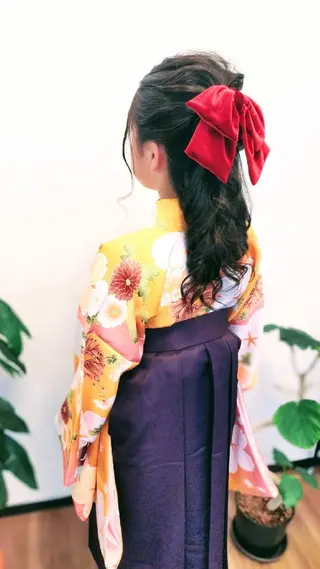 ヘアアレンジ トータル   ビューティー アイズのヘアスタイル