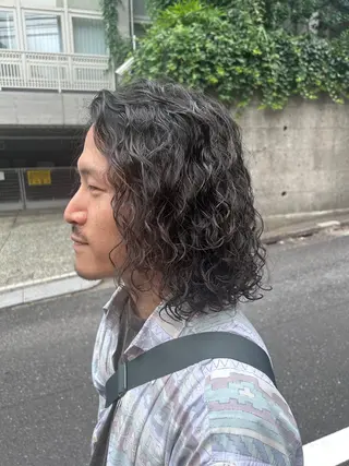 ロング パーマ メンズ メンズパーマ ジンのヘアスタイル