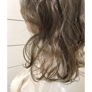 セミロング カラー 🍊新宿南口🍊 ERINAのヘアスタイル