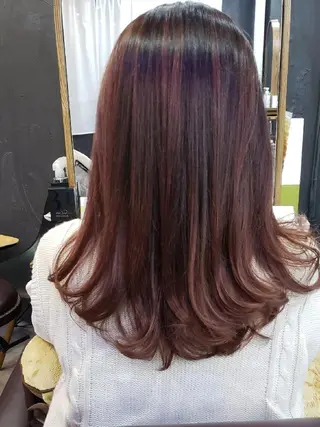 ミディアム カラー 柴田 えいじのヘアスタイル