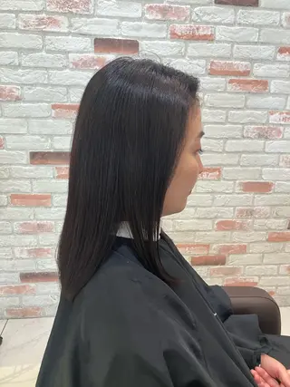 セミロング カラー ☂️Ash 新杉田☂️山本のヘアスタイル