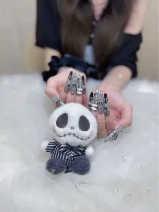 ネイル HANA 長さだしのネイルデザイン