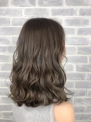 ミディアム カラー 【透明感、艶髪】西村 有司のヘアスタイル