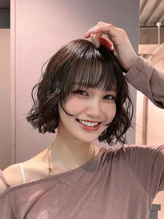 ショート パーマ 髪質改善カラー Unami 太田英寿のヘアスタイル
