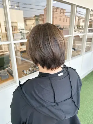 ショート カラー 東浦　髪質改善カラー 透明感カラーのヘアスタイル