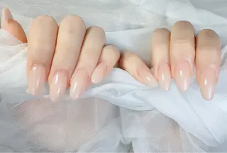 ネイル モリ ナツミのネイルデザイン