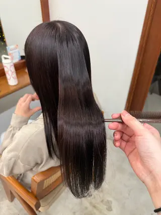 カラー DEPT 西川もかのヘアスタイル