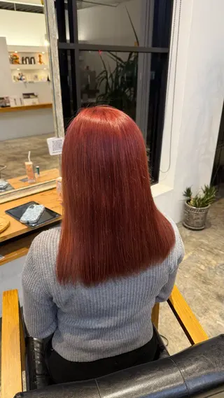 セミロング 🍒‎🤍暖色カラー 今塚裕夏✧*｡のヘアスタイル