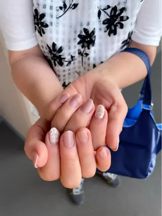 ネイル アリスローザ yukiのネイルデザイン