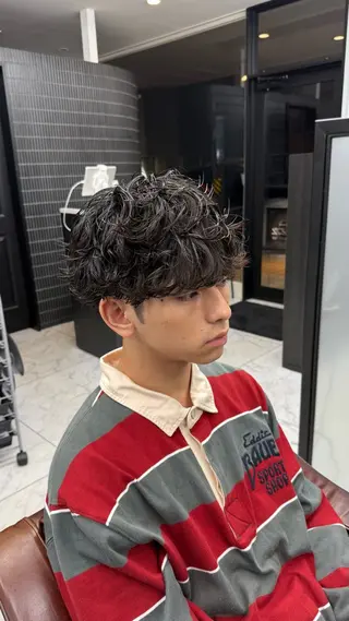 パーマ メンズ メンズ専門 Ryukiのヘアスタイル