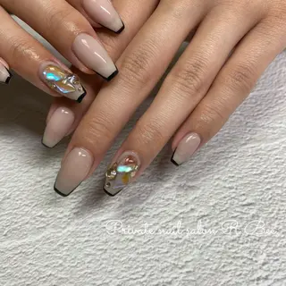 ネイル aneu. -アヌ- 💅🫧reinaのネイルデザイン