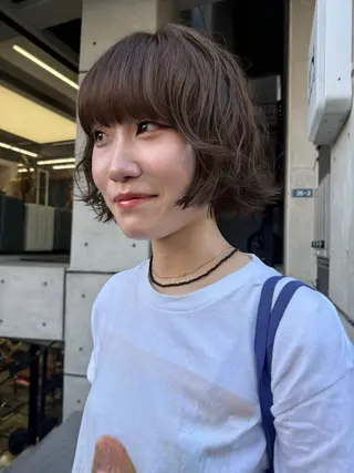 ショート レイヤーカット\ウル フ　chinatsuのヘアスタイル