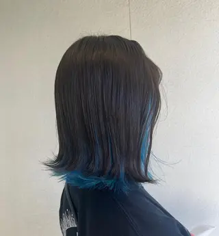 ミディアム カラー 南 妃那のヘアスタイル