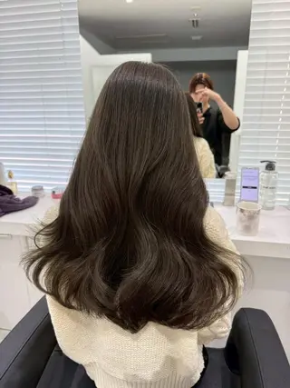 カラー 赤み消し🏹上品甘め トレンドカラー/横浜のヘアスタイル