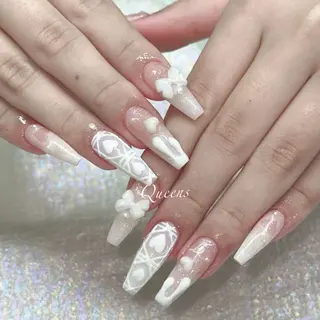 ネイル Queens ひなのネイルデザイン