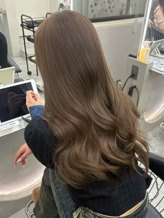 セミロング カラー ヘアアレンジ fumika🎀 ベージュのヘアスタイル