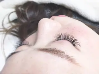 セミロング カラー パーマ ヘアアレンジ メンズ キッズ ネイル マツエク・マツパ brille ~eyelash~のヘアスタイル