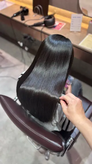ロング パーマ overhair : shinmaのヘアスタイル