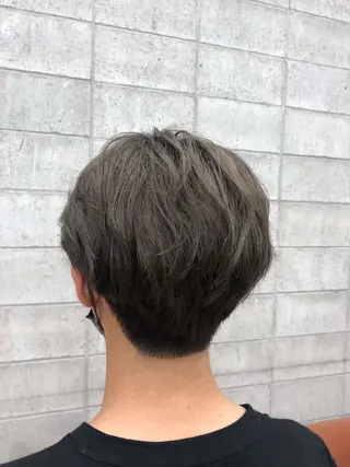 ショート メンズ ポルトユイ エツのヘアスタイル