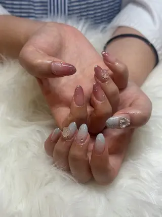セミロング akari原宿 プライベートサロンのネイルデザイン