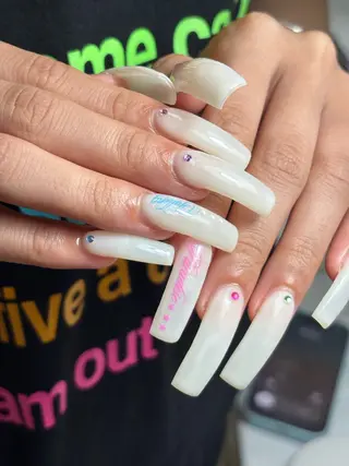 ネイル Sully Nail Labのネイルデザイン