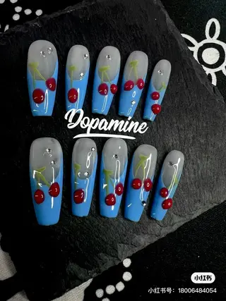 ネイル 大久保YISnail スカルプ専門店のネイルデザイン