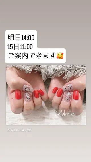 ネイル 岡本 友恵のネイルデザイン