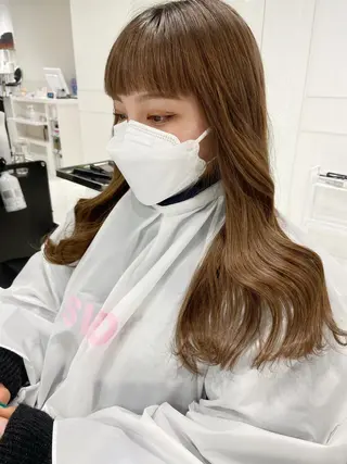 ロング カラー Amelie yunのヘアスタイル
