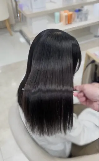ロング シャドウパーマ／骨格 矯正カット　トモキのヘアスタイル