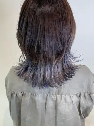 ミディアム 大阪ウルフカット ハッシュカットのヘアスタイル