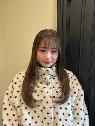 ロング カラー しおり🍬 KOKORO🤍のヘアスタイル