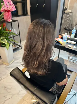 セミロング カラー 安藤 誠斗のヘアスタイル