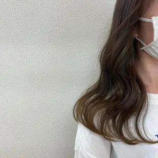セミロング カラー もりたみかこ 美容師お休み中のヘアスタイル