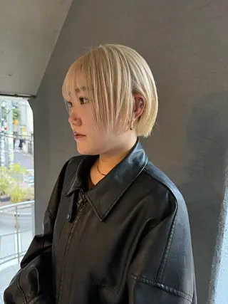 ショート 山影✨バレイヤージュ ハイライト✨メンズ◎のヘアスタイル